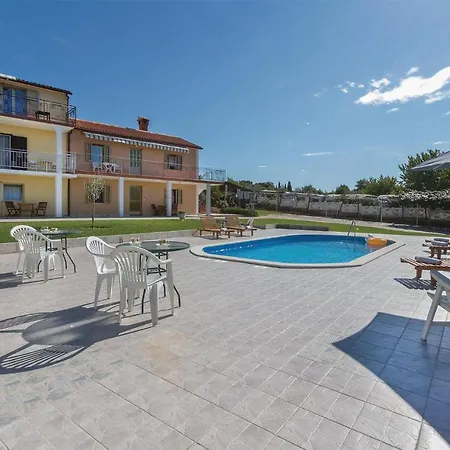 2 Bedroom In Lejlighed *