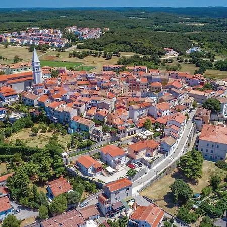 2 Bedroom In Lejlighed