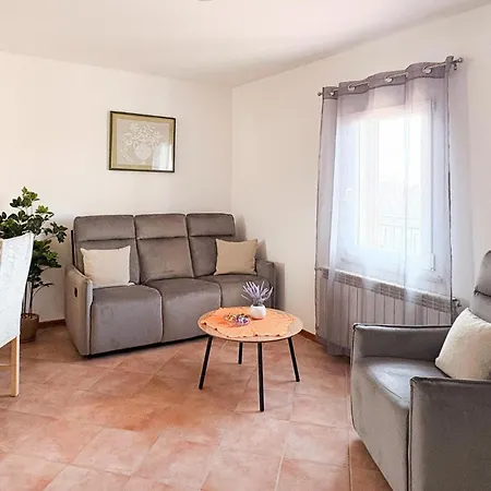 2 Bedroom In *